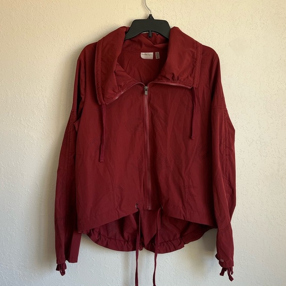 Nanette Lepore Red Windbreaker Jacket Women’s M Closet Staple Classic - Picture 1 of 5
